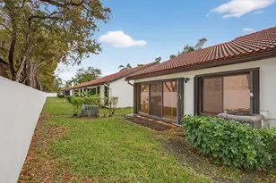 7157 Wisteria Way, Tamarac, FL 33321 - Photo 5