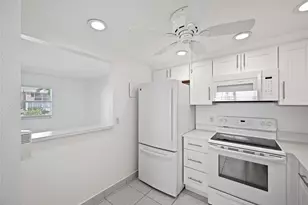 451 Monaco J, Delray Beach, FL 33446 - Photo 9