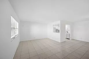 451 Monaco J, Delray Beach, FL 33446 - Photo 5