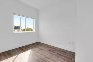 2130 NW 37th St, Miami, FL 33142 - Photo 5