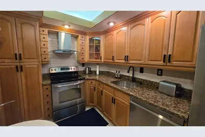 300 Bayview Drive #1911, Sunny Isles Beach, FL 33160 - Photo 5