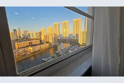 300 Bayview Drive #1911, Sunny Isles Beach, FL 33160 - Photo 29