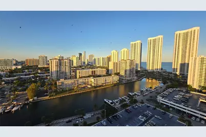 300 Bayview Drive #1911, Sunny Isles Beach, FL 33160 - Photo 17