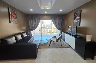 300 Bayview Dr, Sunny Isles Beach, FL 33160 - Photo 11