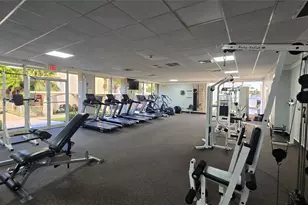 300 Bayview Dr, Sunny Isles Beach, FL 33160 - Photo 35