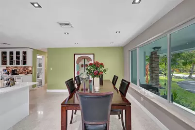 1743 NE 27th Street, Wilton Manors, FL 33334 - Photo 7