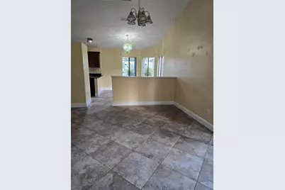 809 E Palm Run Drive, North Lauderdale, FL 33068 - Photo 5