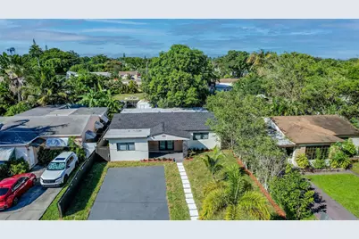 2633 NW Taft Street, Hollywood, FL 33020 - Photo 29