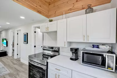 8021 NW 1st Place #1, Miami, FL 33150 - Photo 7