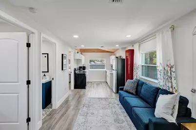 8021 NW 1st Place #1, Miami, FL 33150 - Photo 5