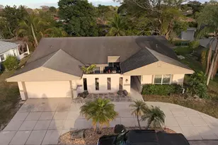 4602 Norfolk Island Pine Dr, Tamarac, FL 33319 - Photo 3