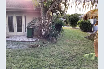 4602 Norfolk Island Pine Drive, Tamarac, FL 33319 - Photo 31