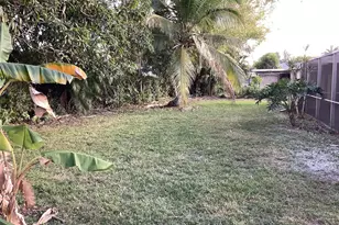 4602 Norfolk Island Pine Dr, Tamarac, FL 33319 - Photo 33