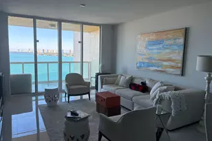 2650 Lake Shore Dr, Riviera Beach, FL 33404 - Photo 3