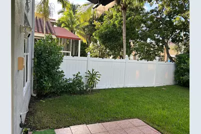 11601 NW 13th Manor, Coral Springs, FL 33071 - Photo 11