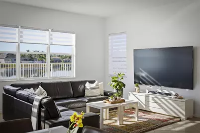 19430 Stonebrook Street, Weston, FL 33332 - Photo 9