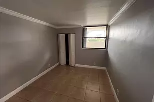 118 Lake Emerald Dr, Oakland Park, FL 33309 - Photo 9