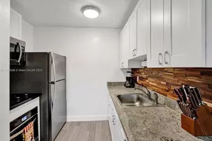 2500 NE 19th St, Pompano Beach, FL 33062 - Photo 35