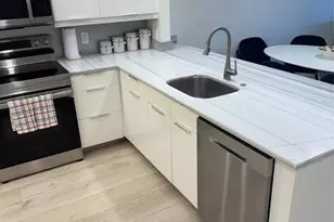 802 Cypress Blvd, Pompano Beach, FL 33069 - Photo 13