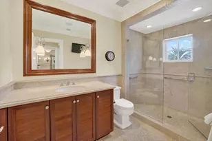 710 Isle of Palms Dr, Fort Lauderdale, FL 33301 - Photo 51