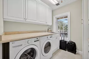 710 Isle of Palms Dr, Fort Lauderdale, FL 33301 - Photo 41