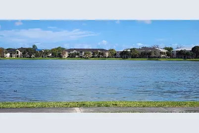 5005 Wiles Road #106, Coconut Creek, FL 33073 - Photo 5