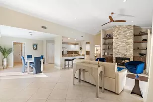 2445 Lakes Dr, Deerfield Beach, FL 33442 - Photo 13