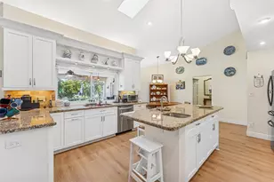 128 NW 110th Way, Coral Springs, FL 33071 - Photo 11