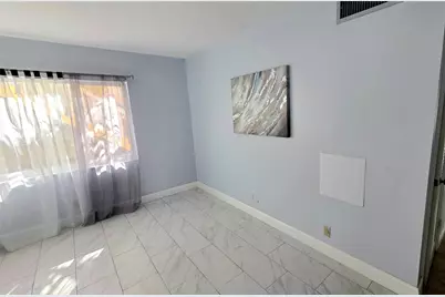 5720 NE 22nd Way #401, Fort Lauderdale, FL 33308 - Photo 3