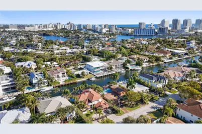 2400 Barcelona Drive, Fort Lauderdale, FL 33301 - Photo 19