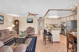 238 Ventnor Q, Deerfield Beach, FL 33442 - Photo 1