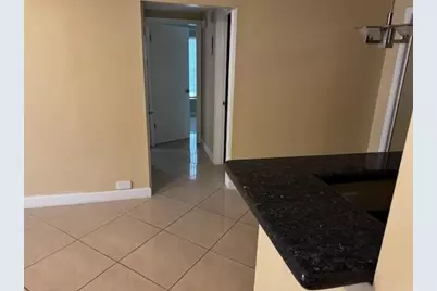 2171 NE 66th Street #801, Fort Lauderdale, FL 33308 - Photo 7