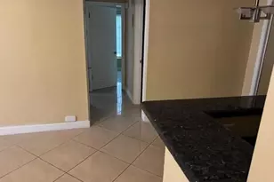 2171 NE 66th St, Fort Lauderdale, FL 33308 - Photo 7