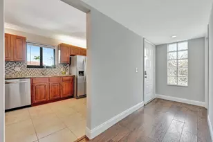 334 Lakeview Dr, Weston, FL 33326 - Photo 17