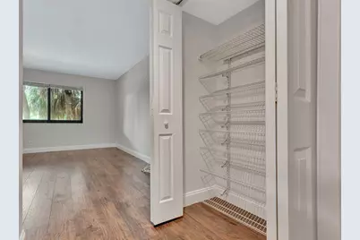 334 Lakeview Drive #204, Weston, FL 33326 - Photo 25