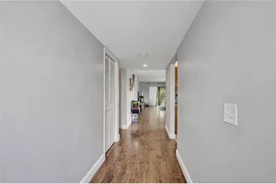 334 Lakeview Drive #204, Weston, FL 33326 - Photo 35