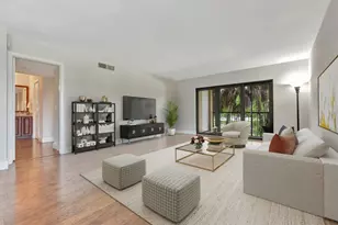 334 Lakeview Dr, Weston, FL 33326 - Photo 3