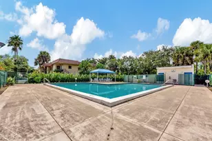 334 Lakeview Dr, Weston, FL 33326 - Photo 47