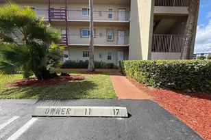 2106 S Cypress Bend Dr, Pompano Beach, FL 33069 - Photo 19