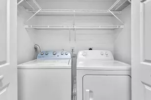 2478 Centergate Dr, Miramar, FL 33025 - Photo 21