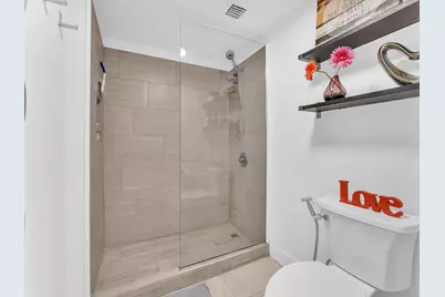 2478 Centergate Drive #202, Miramar, FL 33025 - Photo 15