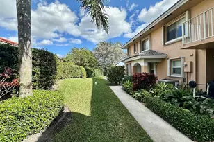 3299 NW 44th St, Oakland Park, FL 33309 - Photo 23