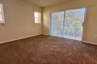 3299 NW 44th St, Oakland Park, FL 33309 - Photo 9