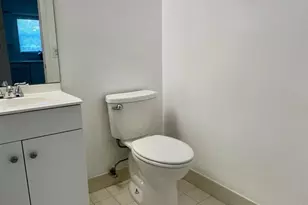 3299 NW 44th St, Oakland Park, FL 33309 - Photo 21