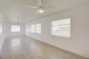 1530 NW 87th Ln, Plantation, FL 33322 - Photo 11