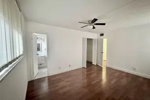 2821 Somerset Dr, Lauderdale Lakes, FL 33311 - Photo 7
