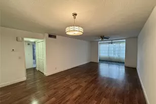 2821 Somerset Dr, Lauderdale Lakes, FL 33311 - Photo 5