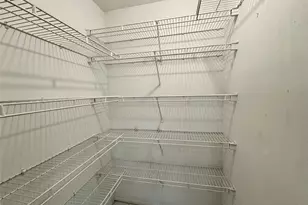 2821 Somerset Dr, Lauderdale Lakes, FL 33311 - Photo 9