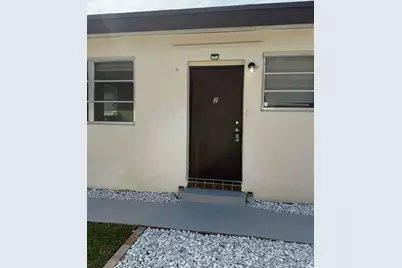 126 SE 10th Street #1, Hallandale Beach, FL 33009 - Photo 1