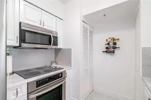 347 N New River Dr, Fort Lauderdale, FL 33301 - Photo 13